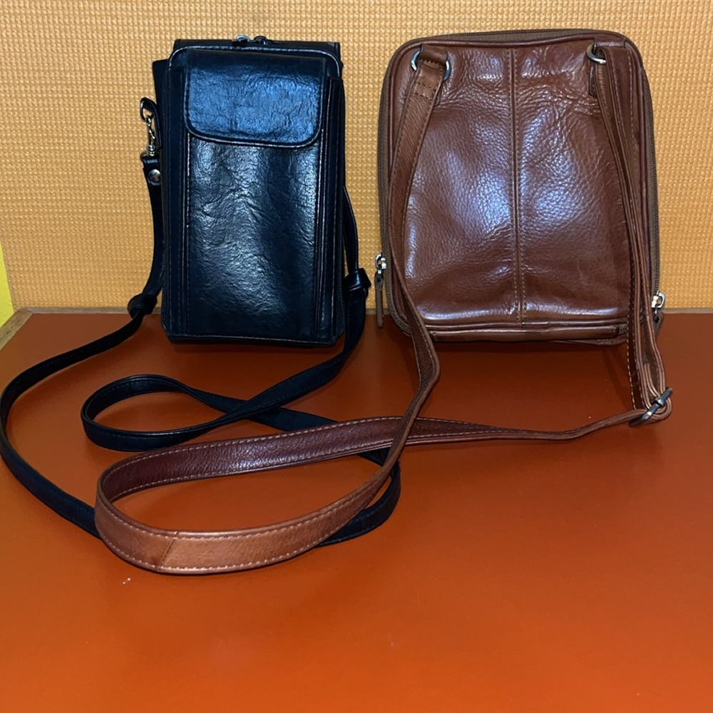 2 small shoulder purses - Picture 6 of 6